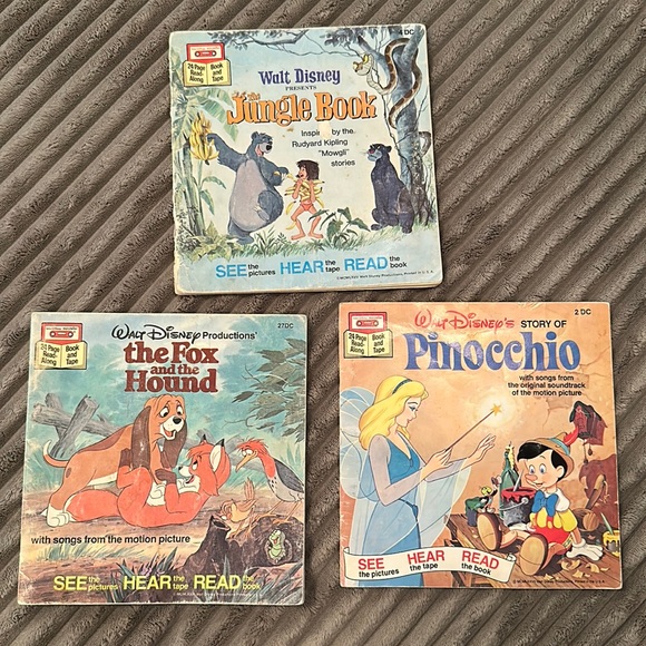 Children’s vintage read along books - no cassette tapes - Picture 4 of 5
